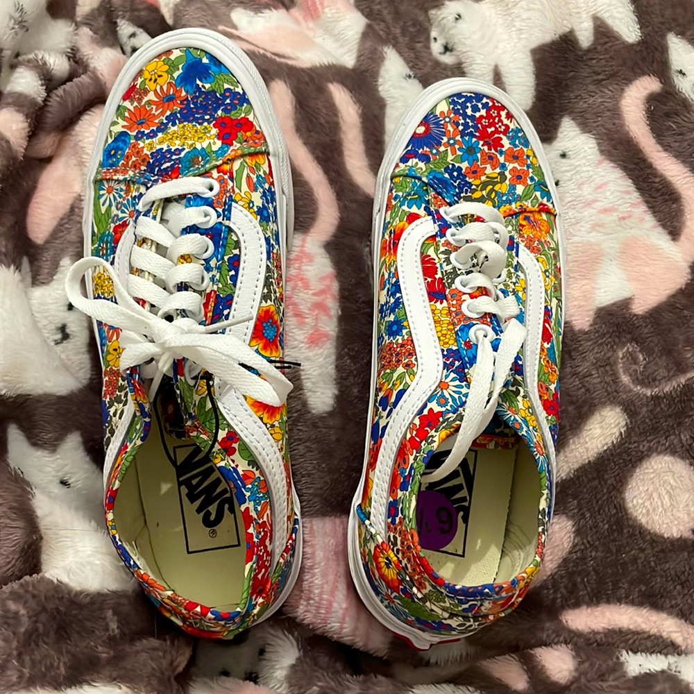 Floral Print Vans